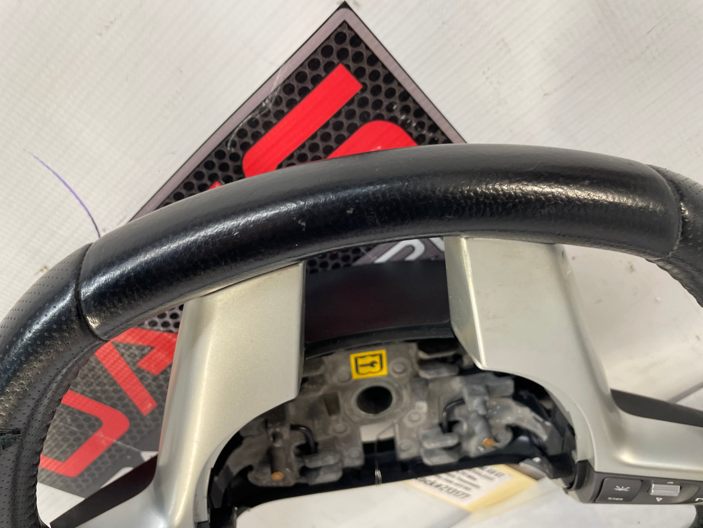 2009 Pontiac G8 GT Steering Wheel OEM