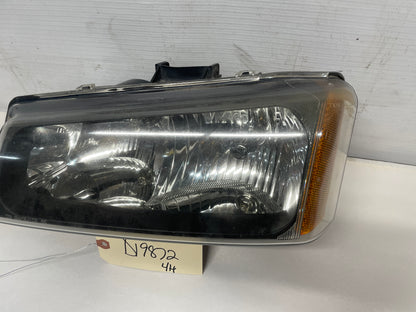 2004 Chevy Silverado 2500HD LH Driver Side Headlight OEM - Day's Parts Yard
