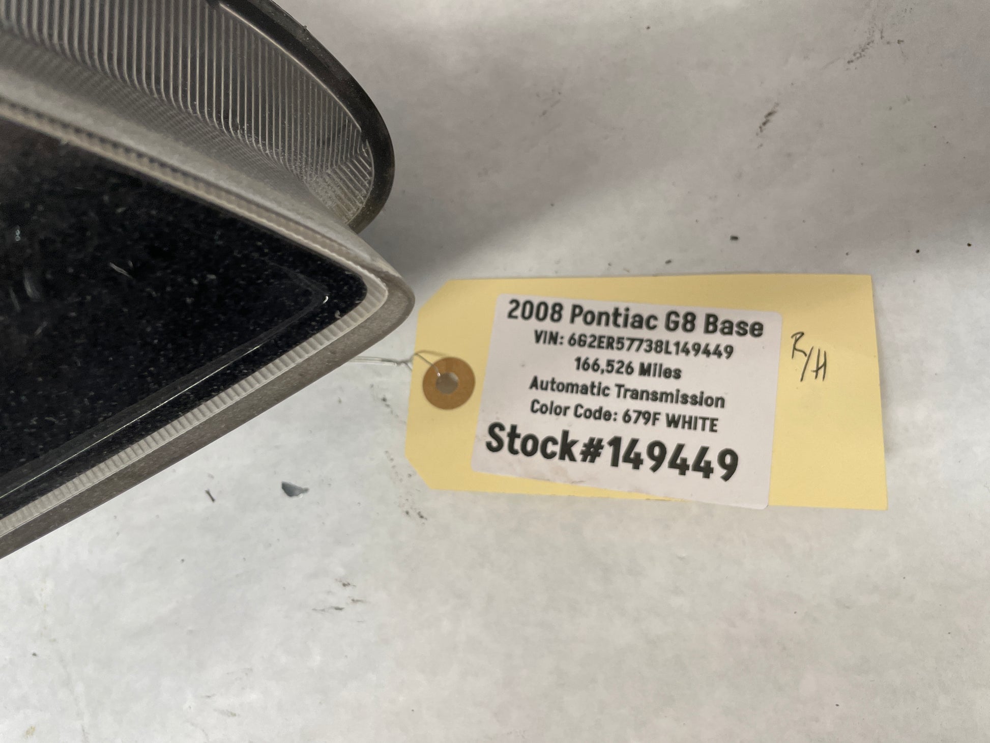 2008 Pontiac G8 Base RH Passenger Headlight Head Light Lamp OEM - Day's Parts Yard