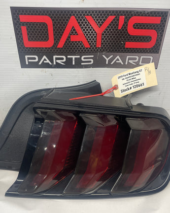 2019 Ford Mustang GT RH Passenger Taillight Tail Light OEM