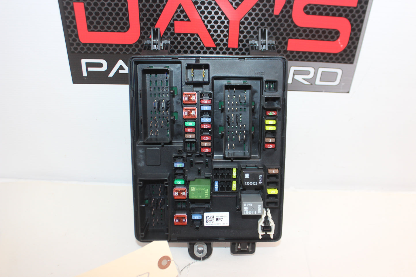 2015 Chevy SS Sedan Rear Fuse Box Relay Panel OEM