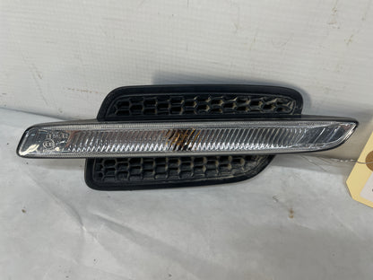 2009 Pontiac G8 GT RH Passenger Fender Marker Repeater Lamp Light OEM