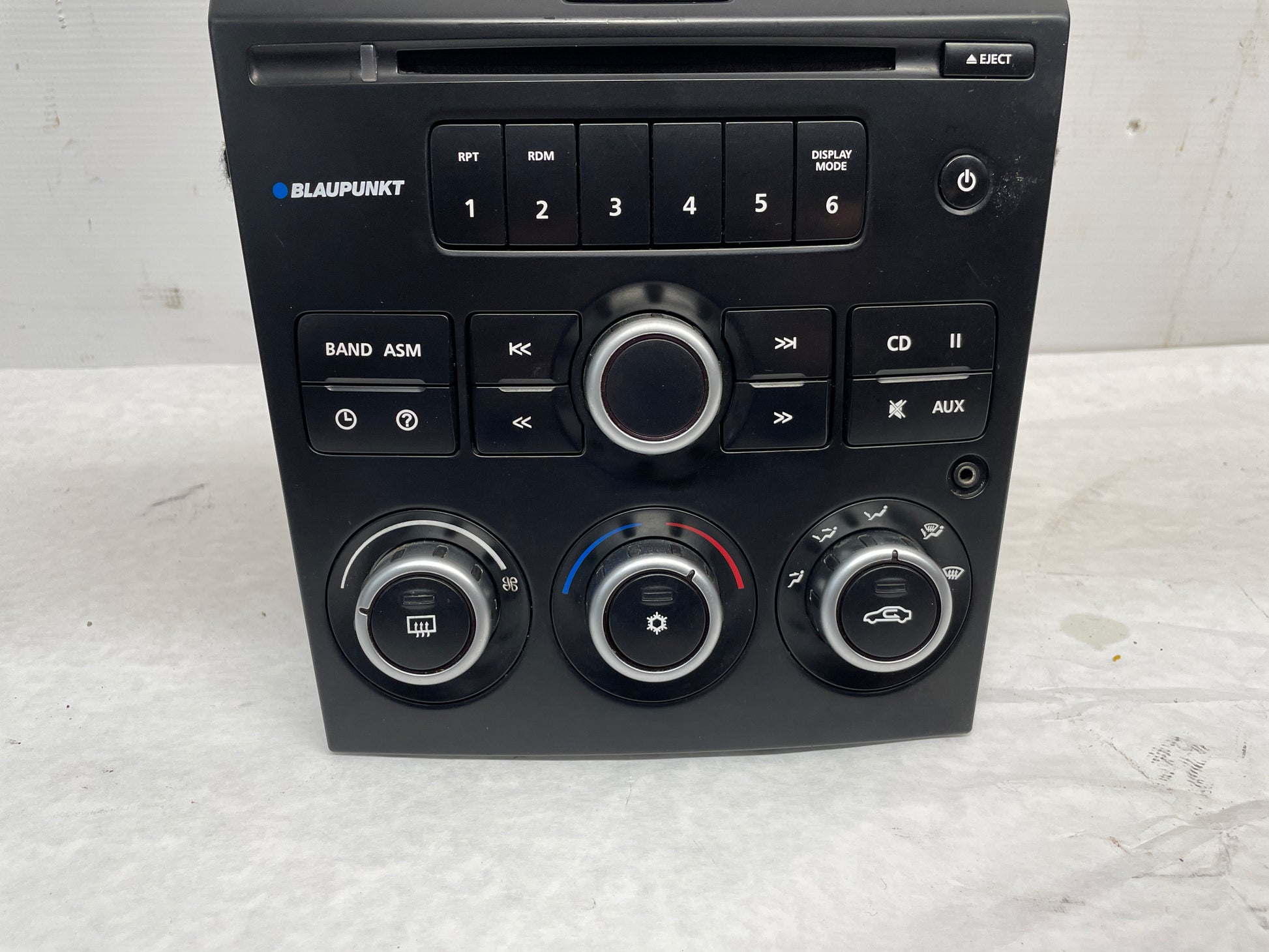 2008 Pontiac G8 Base Blaupunkt Radio CD Player Stereo OEM - Day's Parts Yard