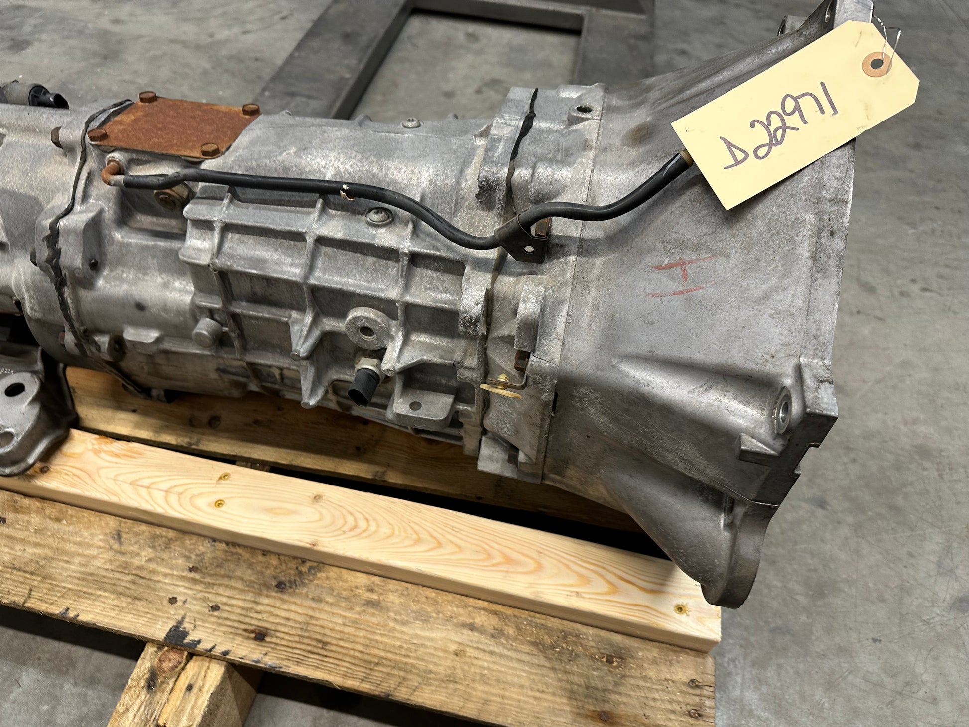 2006 Pontiac GTO 6 Speed Manual M12 Tremec Transmission Assembly OEM - Day's Parts Yard