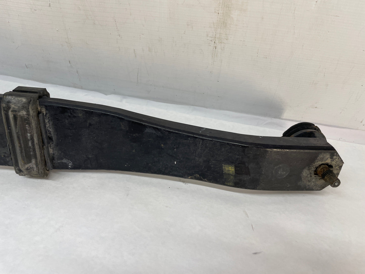 2008 Chevy C6 Corvette Rear Suspension Single Mono Leaf Spring OEM