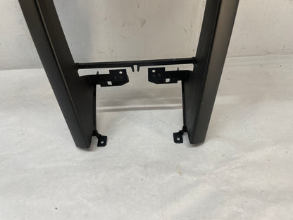 2009 Pontiac G8 GT Center Dash Radio Bezel Trim Molding Panel OEM