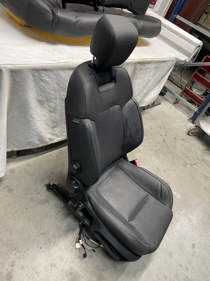 2008 Pontiac G8 Base Seats Fronts and Rear OEM - Day's Parts Yard