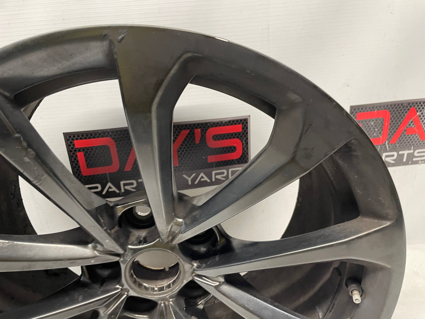 2017 Cadillac CTS-V Factory OEM Front Wheel 19X9.5 - Day's Parts Yard