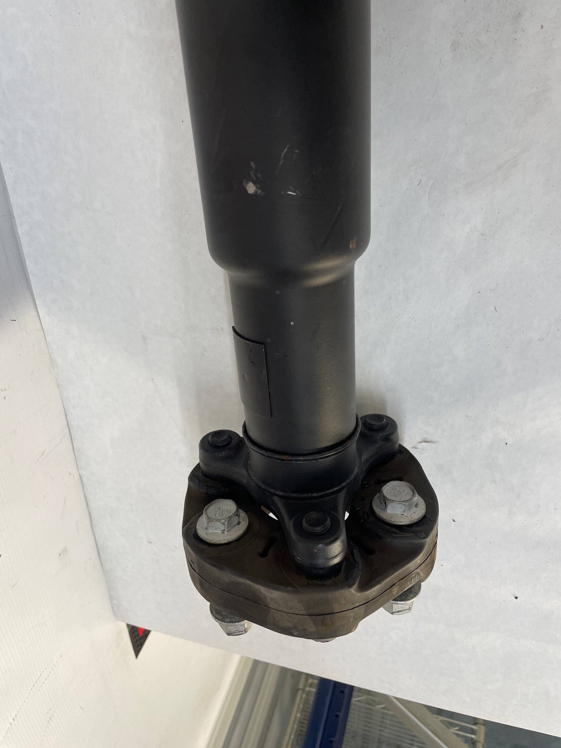 2013 Chevy Camaro ZL1 Automatic Driveshaft Drive Propeller Shaft OEM 9k Miles - Day's Parts Yard