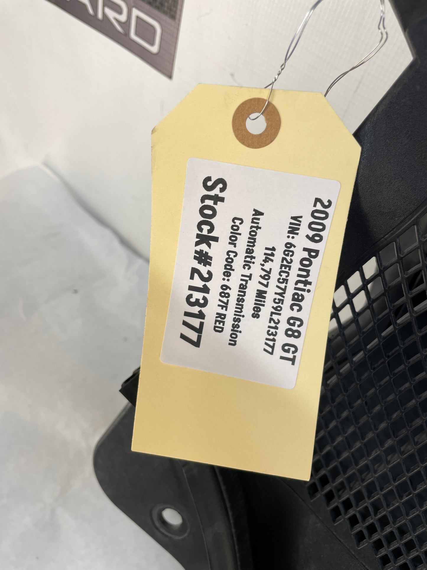 2009 Pontiac G8 GT Complete Windshield Wiper Cowl Grille Trim Vent Panel OEM