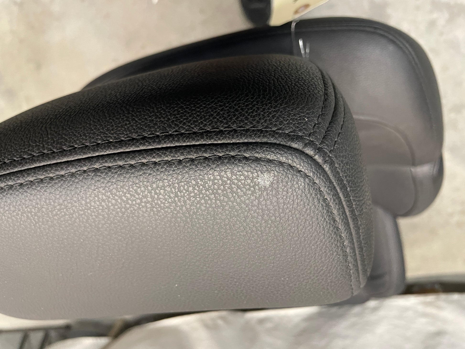 2008 Pontiac G8 Base Seats Fronts and Rear OEM - Day's Parts Yard