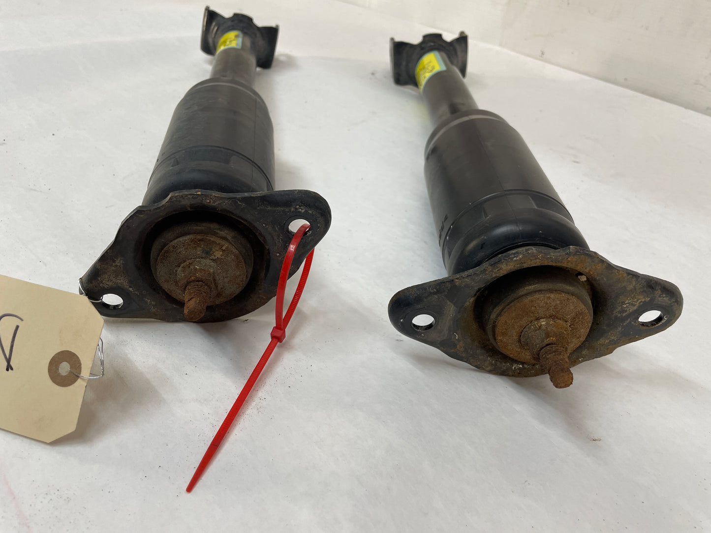 2008 Chevy C6 Corvette RH & LH Rear Suspension Shock Absorber Strut OEM