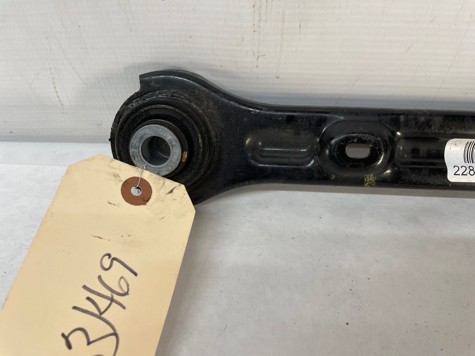 2013 Chevy Camaro ZL1 RH Passenger Rear Suspension Trailing Drag Link Rod Control Arm OEM - Day's Parts Yard
