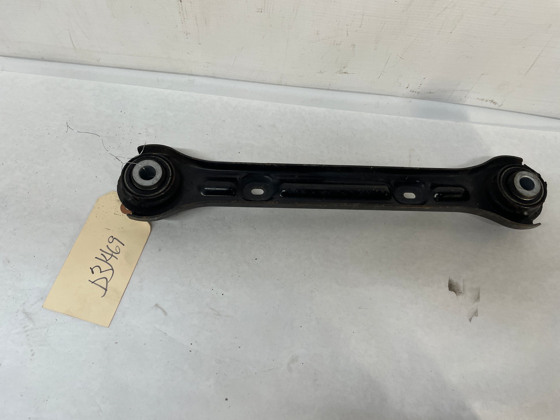 2013 Chevy Camaro ZL1 RH Passenger Rear Suspension Trailing Drag Link Rod Control Arm OEM - Day's Parts Yard