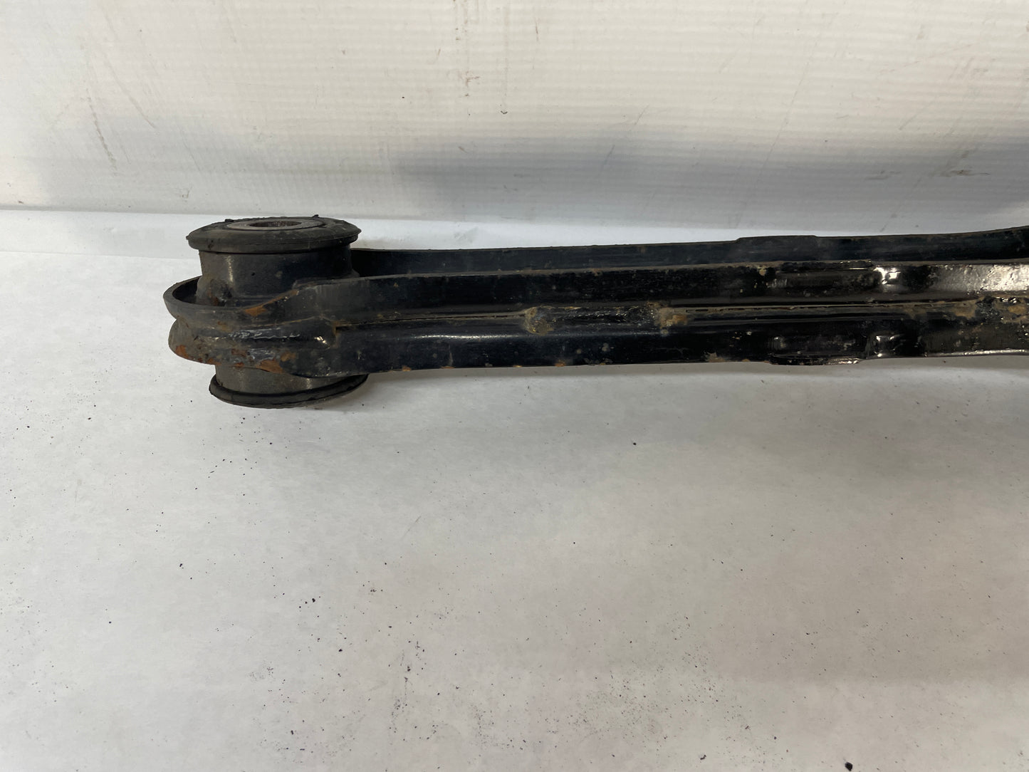 2013 Chevy Camaro ZL1 RH Passenger Rear Suspension Trailing Arm OEM - Day's Parts Yard