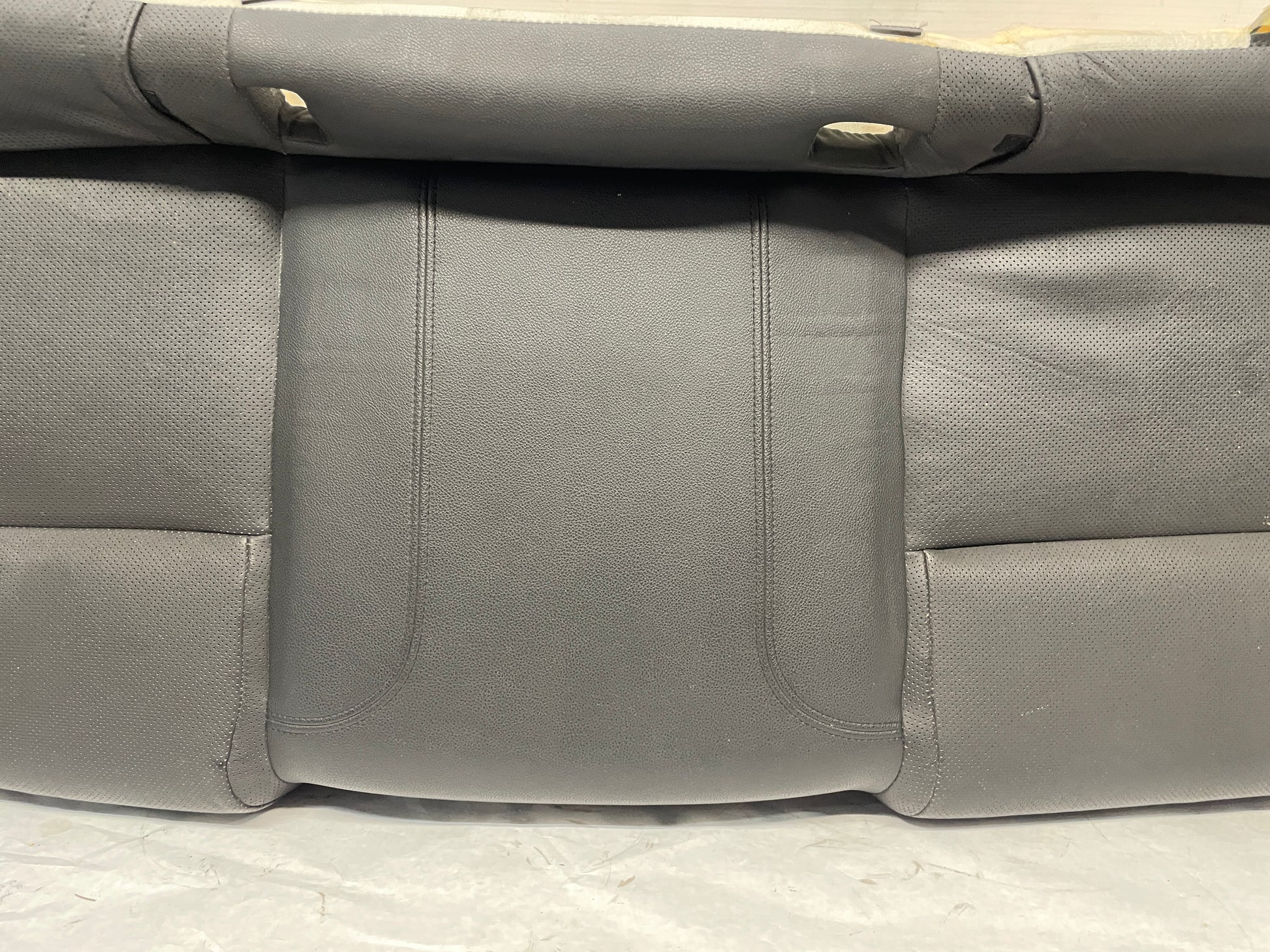 2008 Pontiac G8 Base Seats Fronts and Rear OEM - Day's Parts Yard