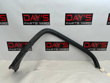 2018 GMC Sierra 1500 SLT Front RH Fender Flare Wheel Well Arch Molding Trim OEM - Day's Parts Yard