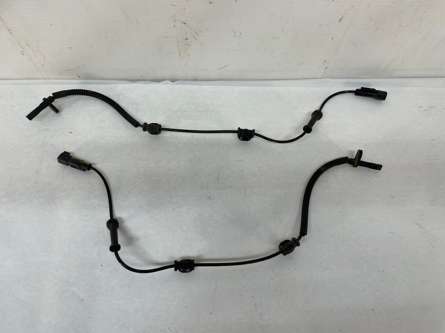 2013 Chevy Camaro  RH & LH Front ABS Speed Sensor Wires OEM - Day's Parts Yard