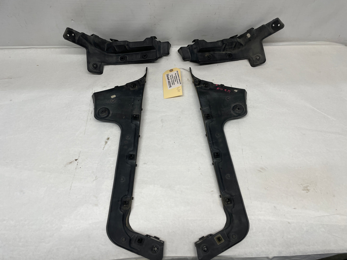 2012 Chevy Caprice PPV RH & LH Rear Bumper Guide Brackets Mounts OEM