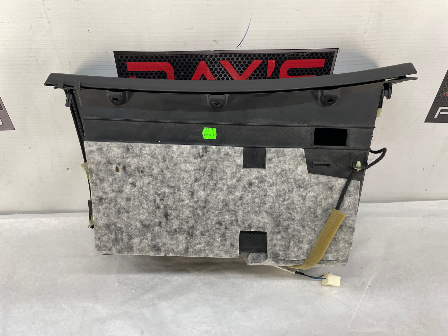 2009 Pontiac G8 GT Glove Box Dash Compartment OEM