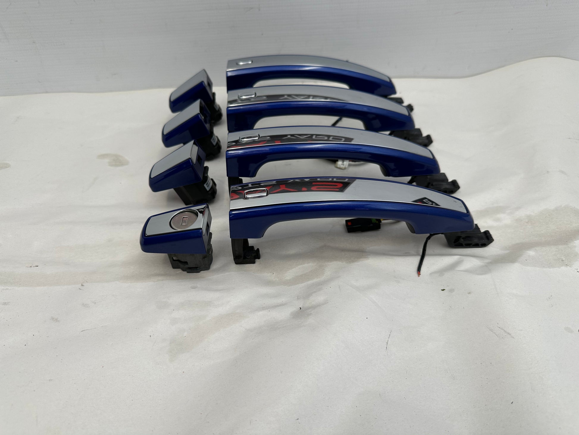 2015 Chevy SS Sedan Exterior Door Handles Set OEM - Day's Parts Yard