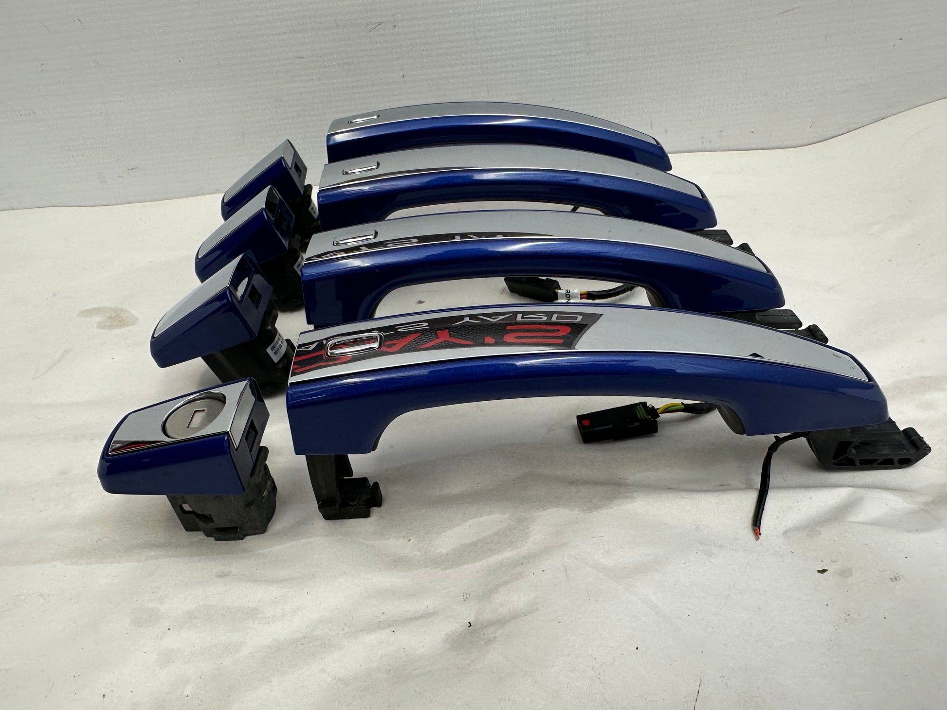 2015 Chevy SS Sedan Exterior Door Handles Set OEM - Day's Parts Yard