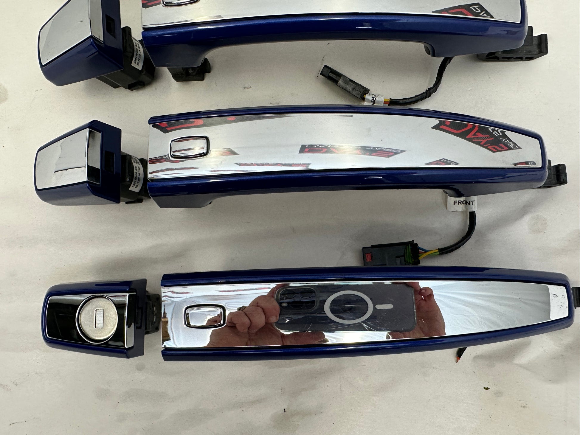 2015 Chevy SS Sedan Exterior Door Handles Set OEM - Day's Parts Yard