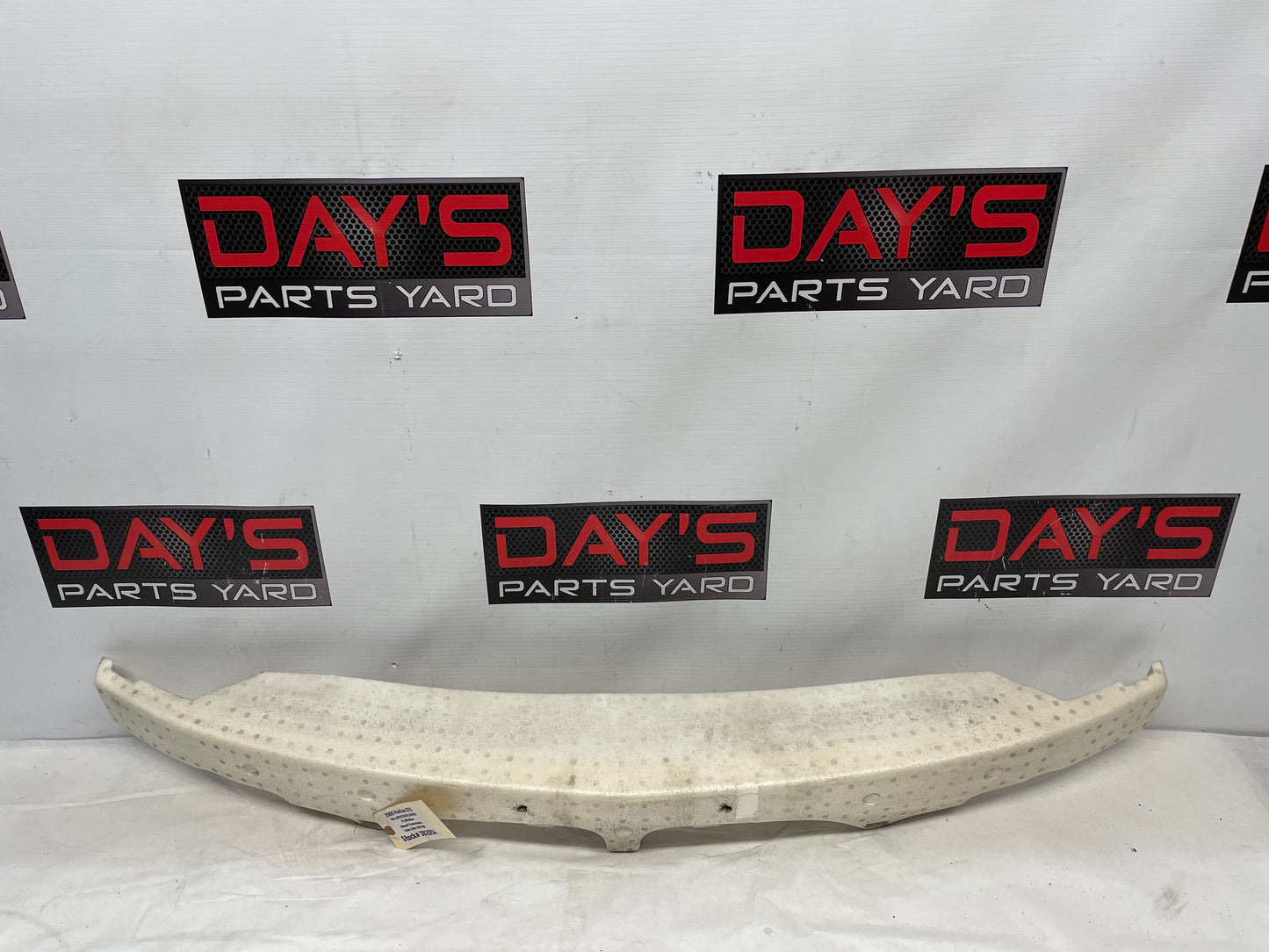 2005 Pontiac GTO Front Bumper Impact Energy Absorber Bar Foam OEM