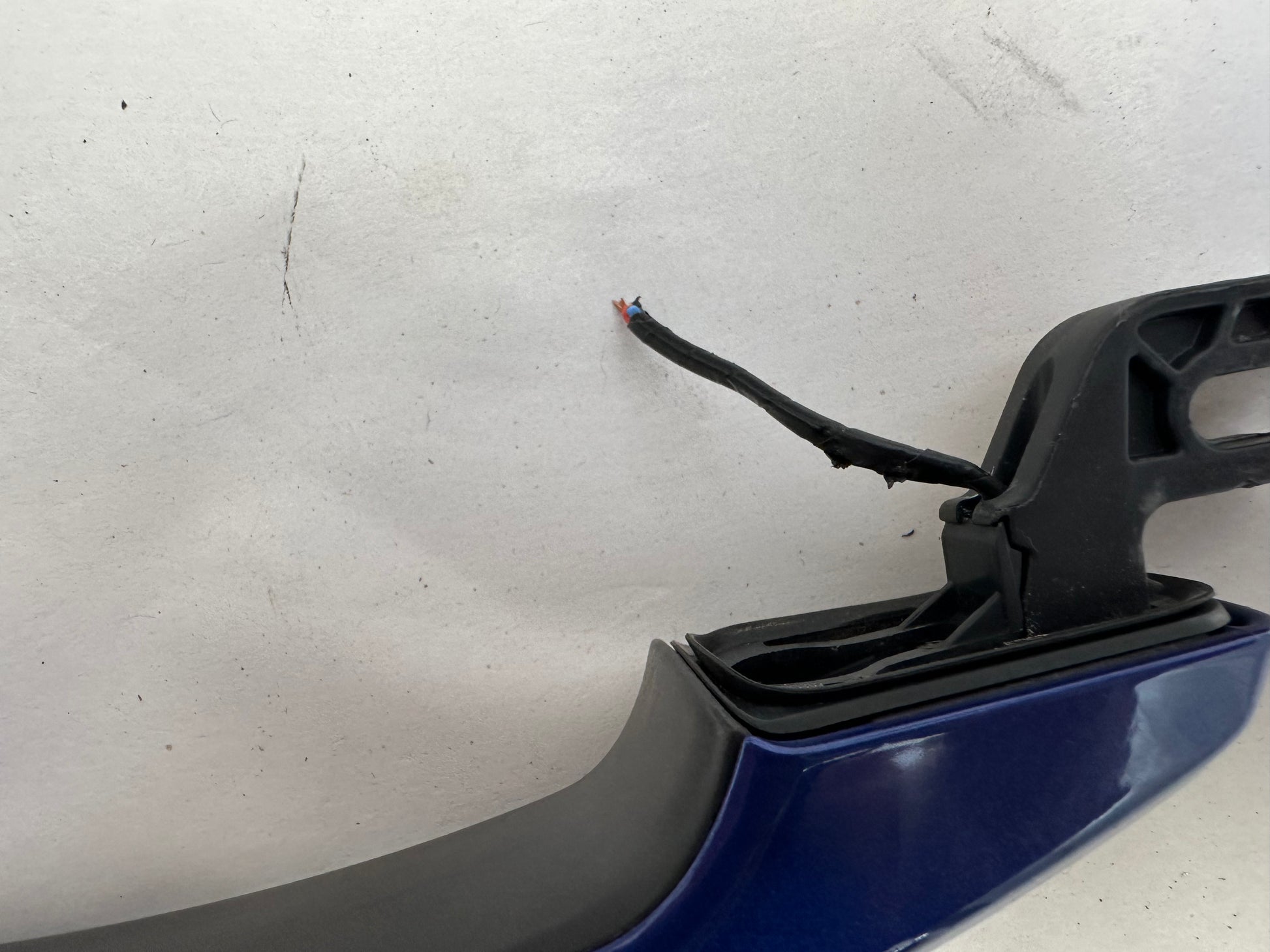 2015 Chevy SS Sedan Exterior Door Handles Set OEM - Day's Parts Yard