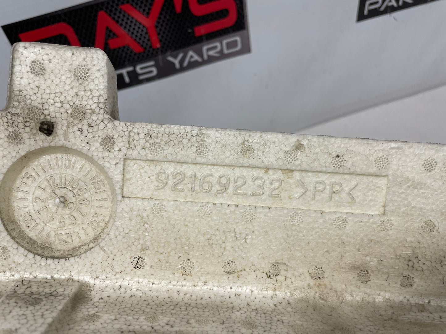 2005 Pontiac GTO Front Bumper Impact Energy Absorber Bar Foam OEM