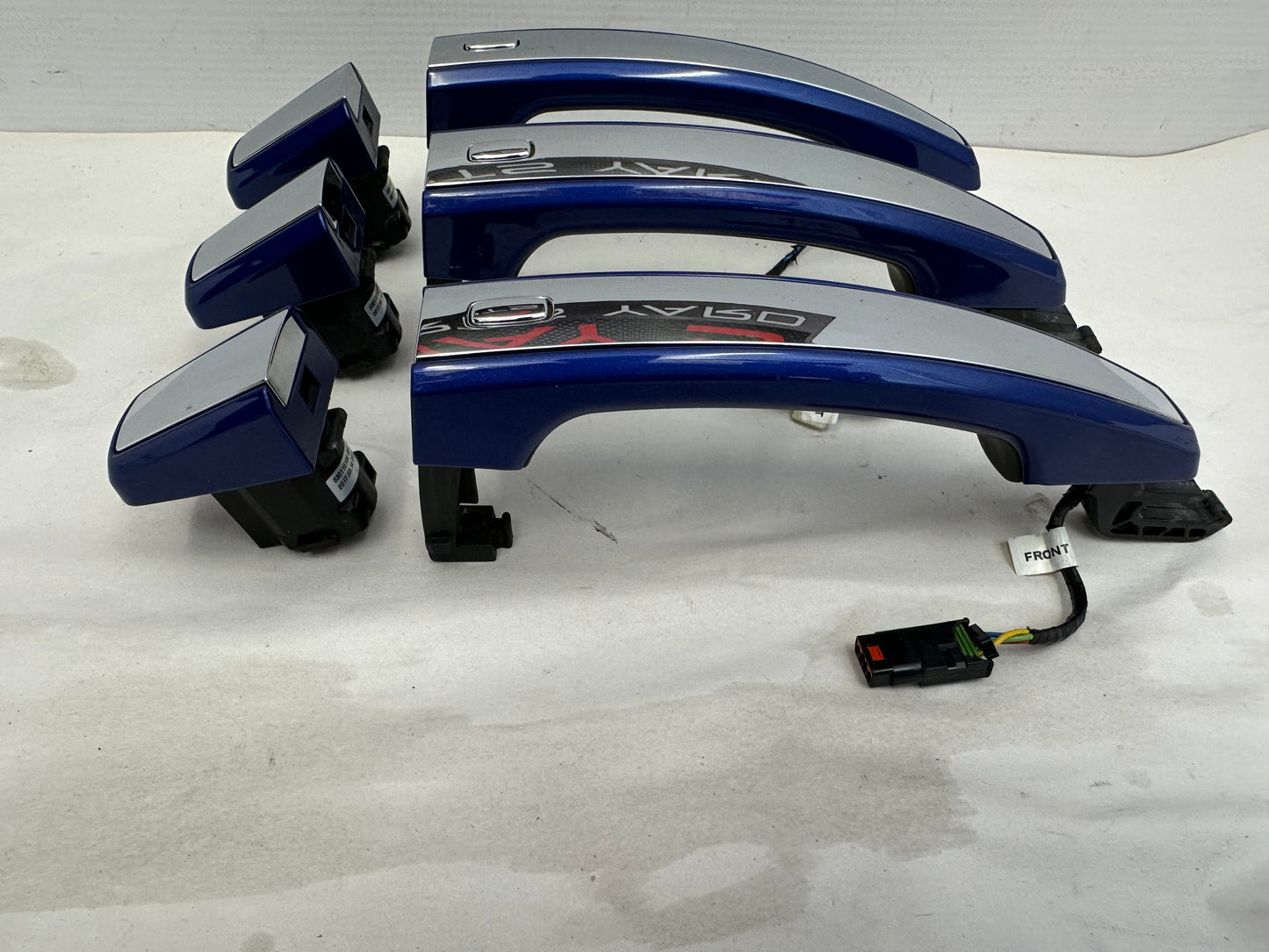 2015 Chevy SS Sedan Exterior Door Handles Set OEM - Day's Parts Yard
