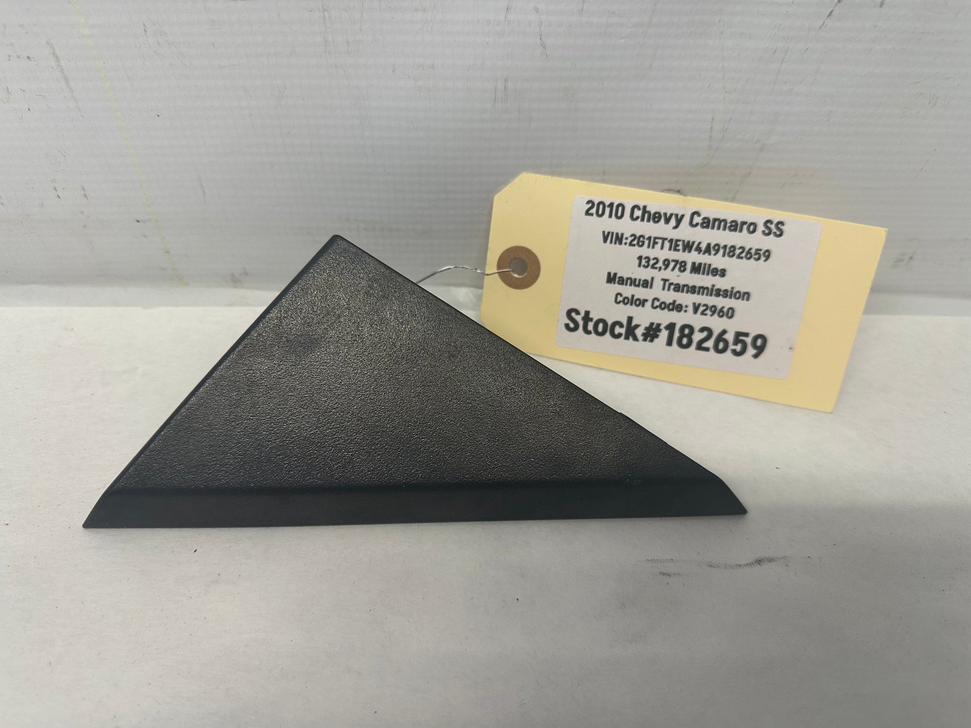 2010 Chevy Camaro SS LH Driver Door Mirror Plastic Cover OEM - Day's Parts Yard