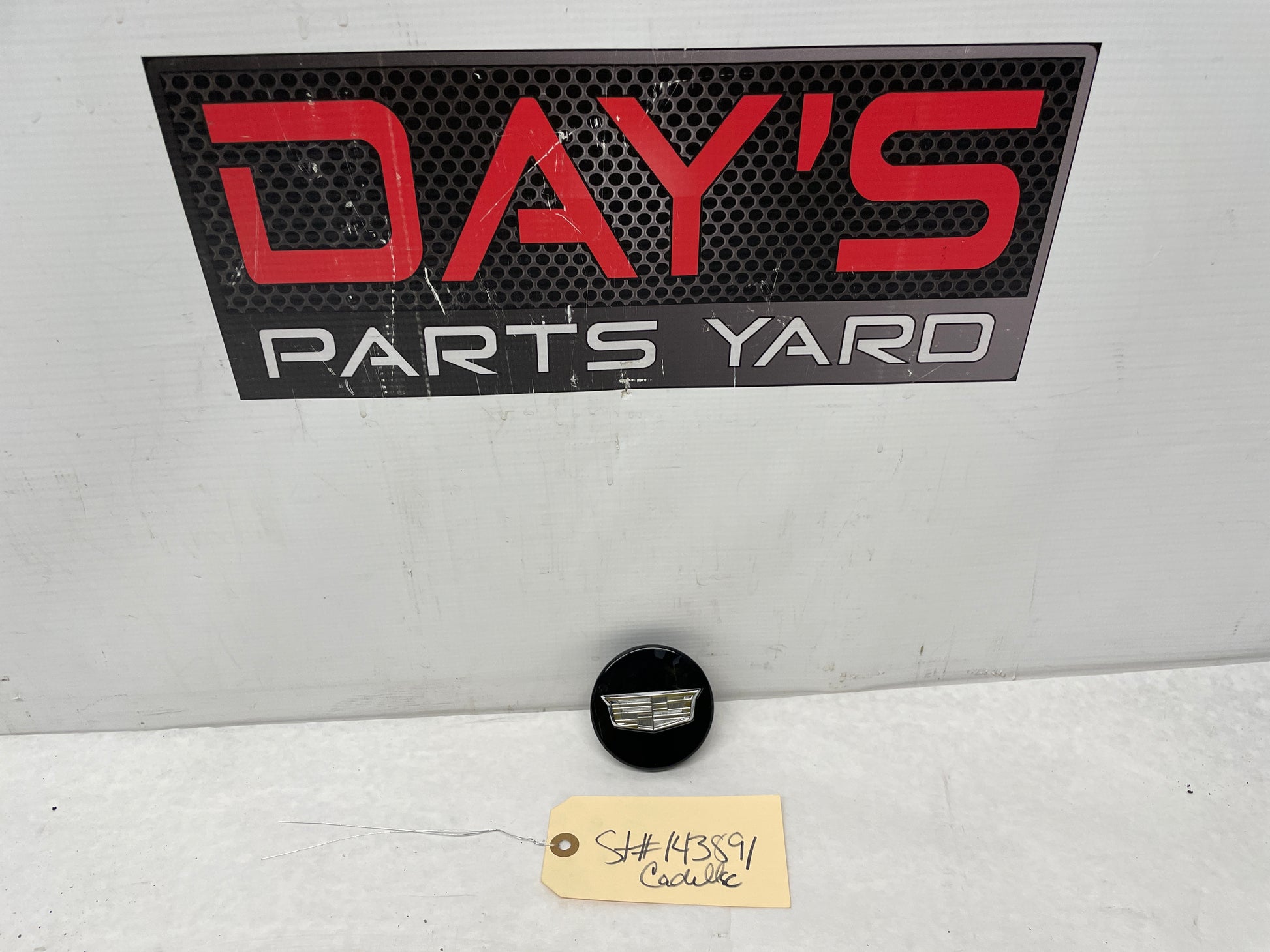 2017 Cadillac CTS-V Wheel Center Cap OEM - Day's Parts Yard