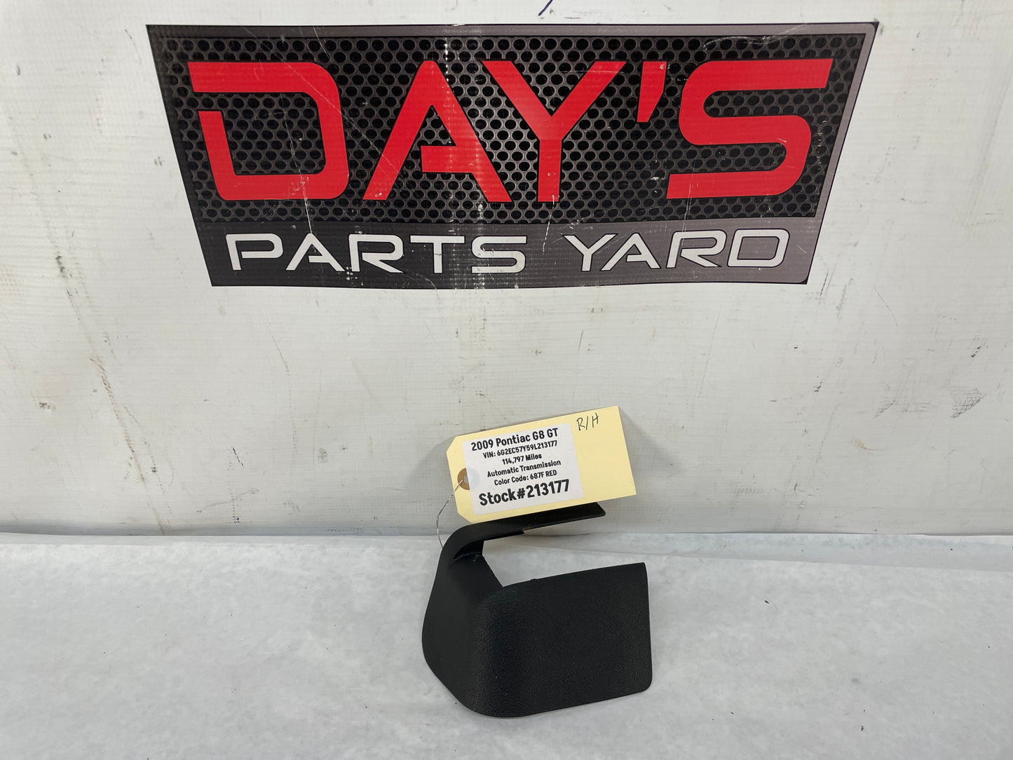 2009 Pontiac G8 GT RH Passenger Front Seat Rear Inner Plastic Frame Track Trim Cover OEM