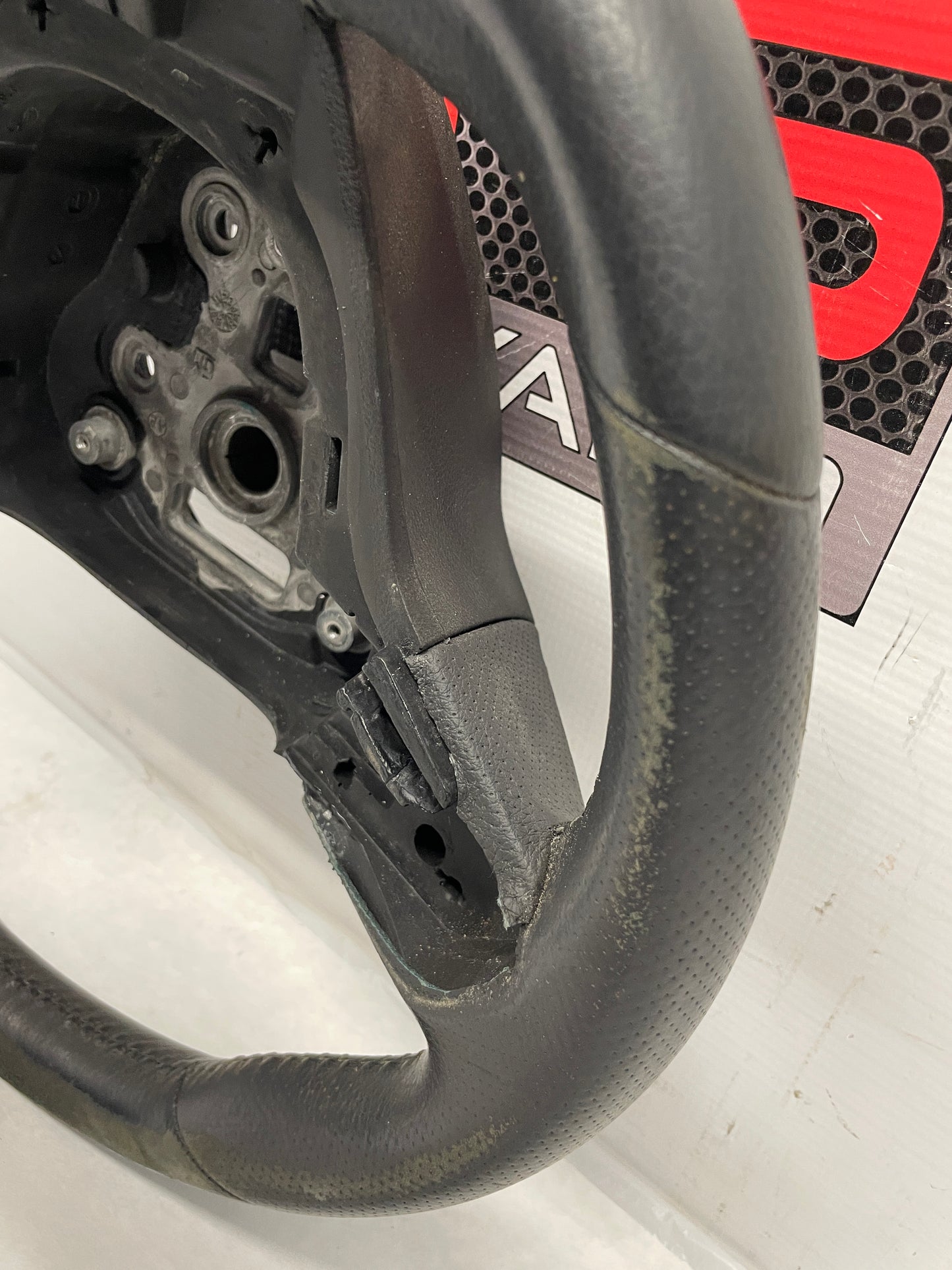 2014 Chevy SS Sedan Steering Wheel OEM