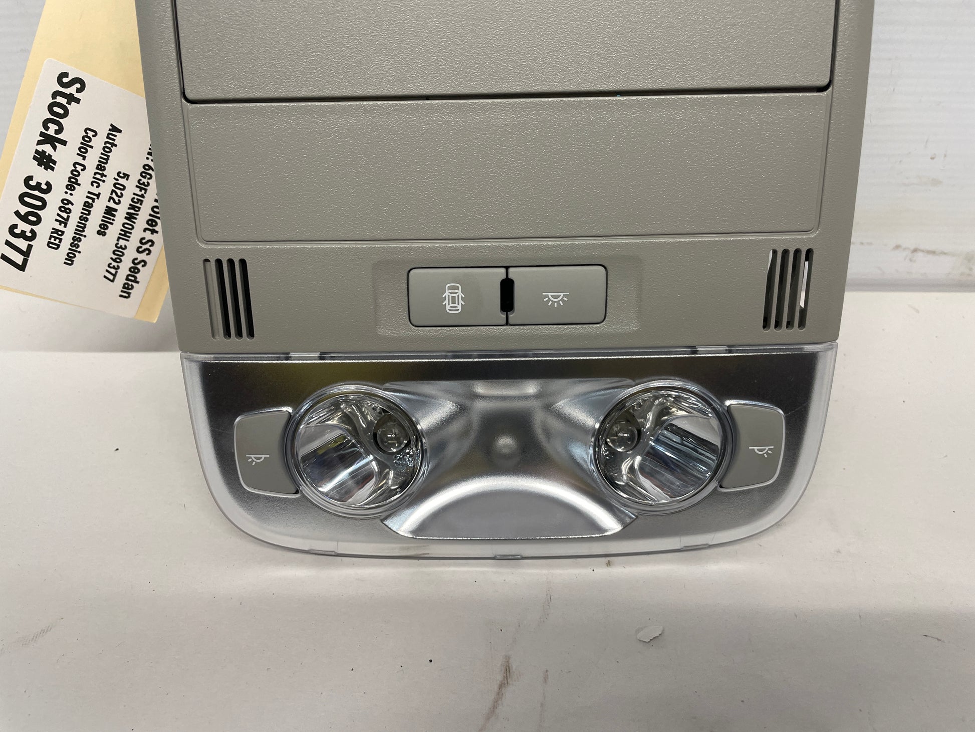 2017 Chevy SS Sedan Over Head Console Dome Light OEM - Day's Parts Yard