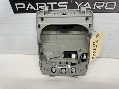 2017 Chevy SS Sedan Over Head Console Dome Light OEM - Day's Parts Yard