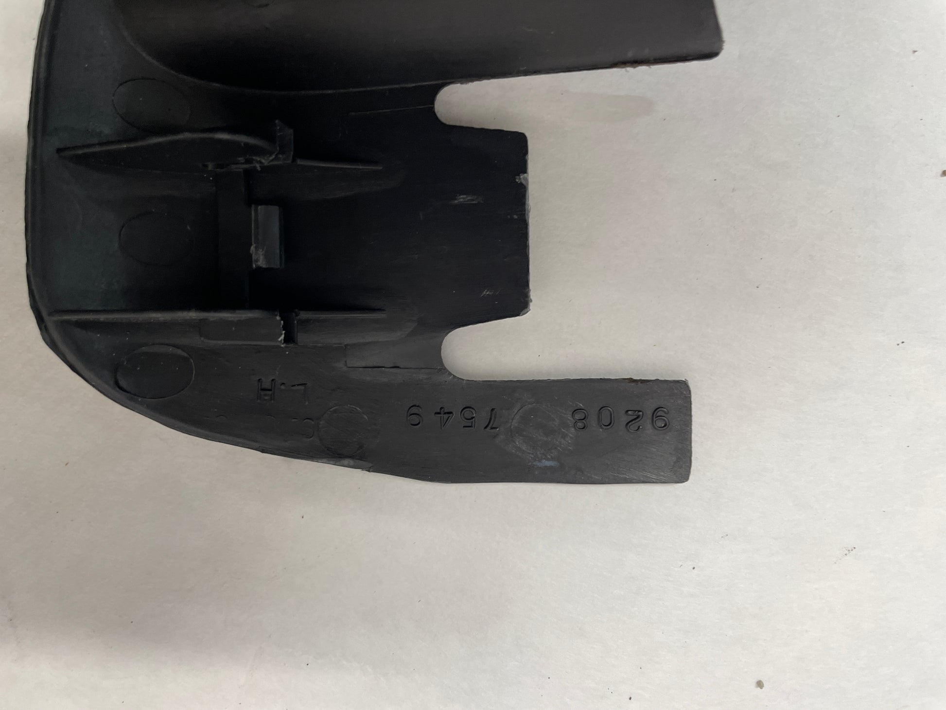 2005 Pontiac GTO LH Driver 4pc Seat Rail Frame Plastic Trim Set OEM - Day's Parts Yard