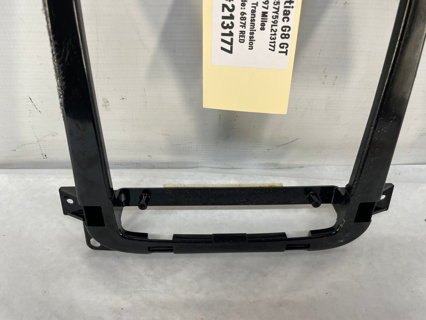 2009 Pontiac G8 GT Over Head Console Dome Light Frame Bracket Brace Bezel OEM