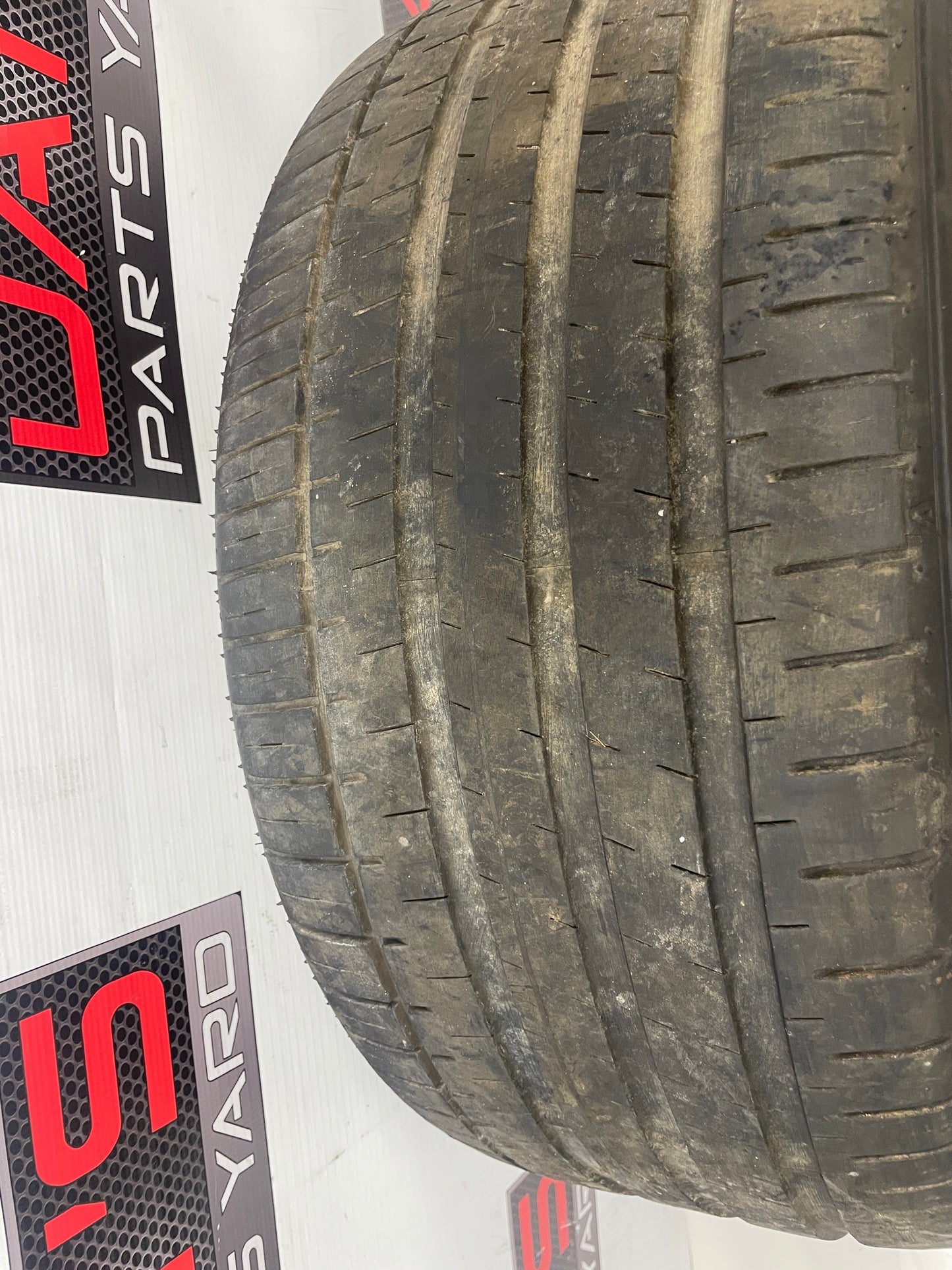 Falken FK510 275/40ZR19 Tire