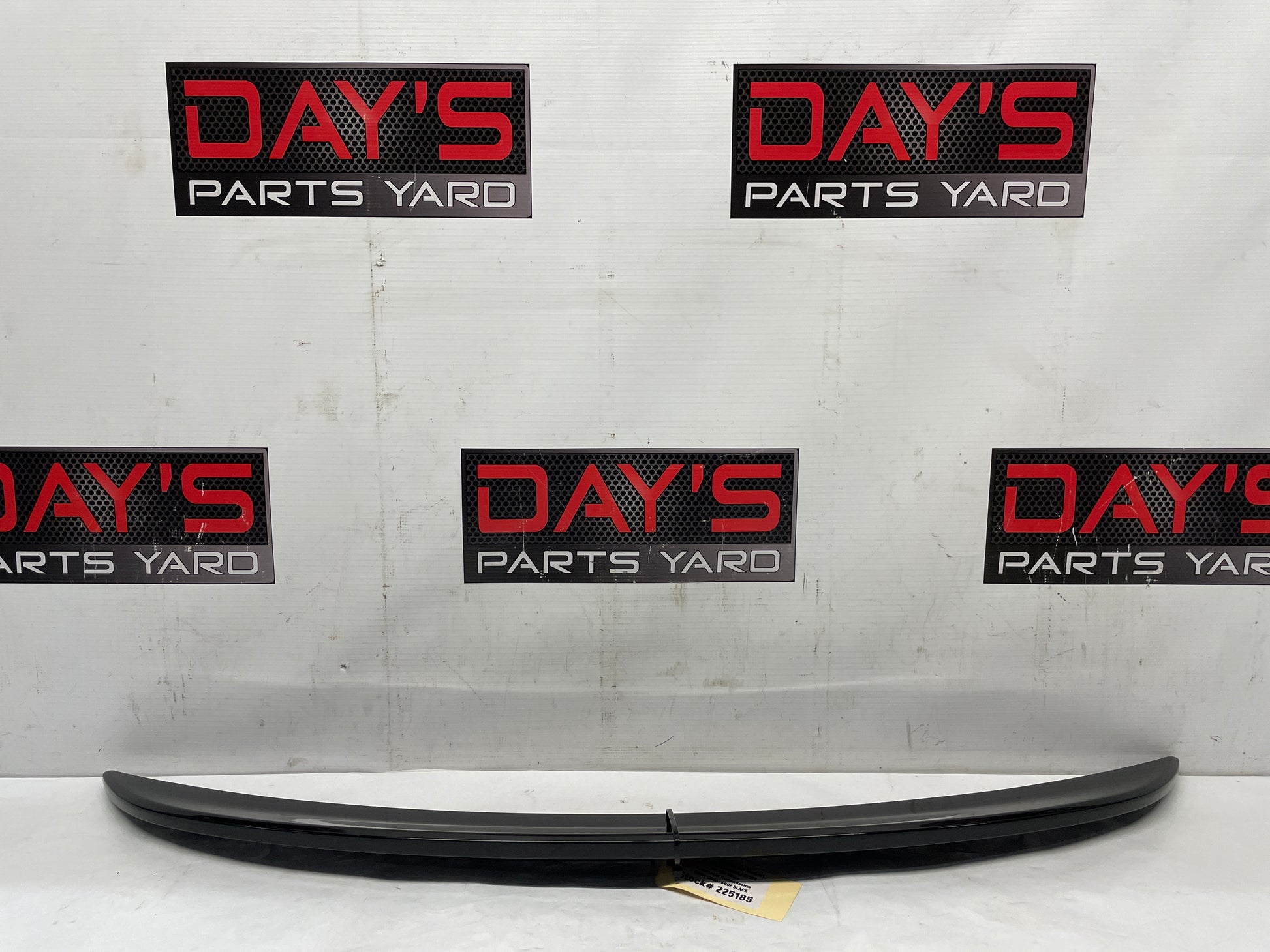 2016 Chevy SS Sedan Trunk Deck Lid Spoiler Wing OEM - Day's Parts Yard