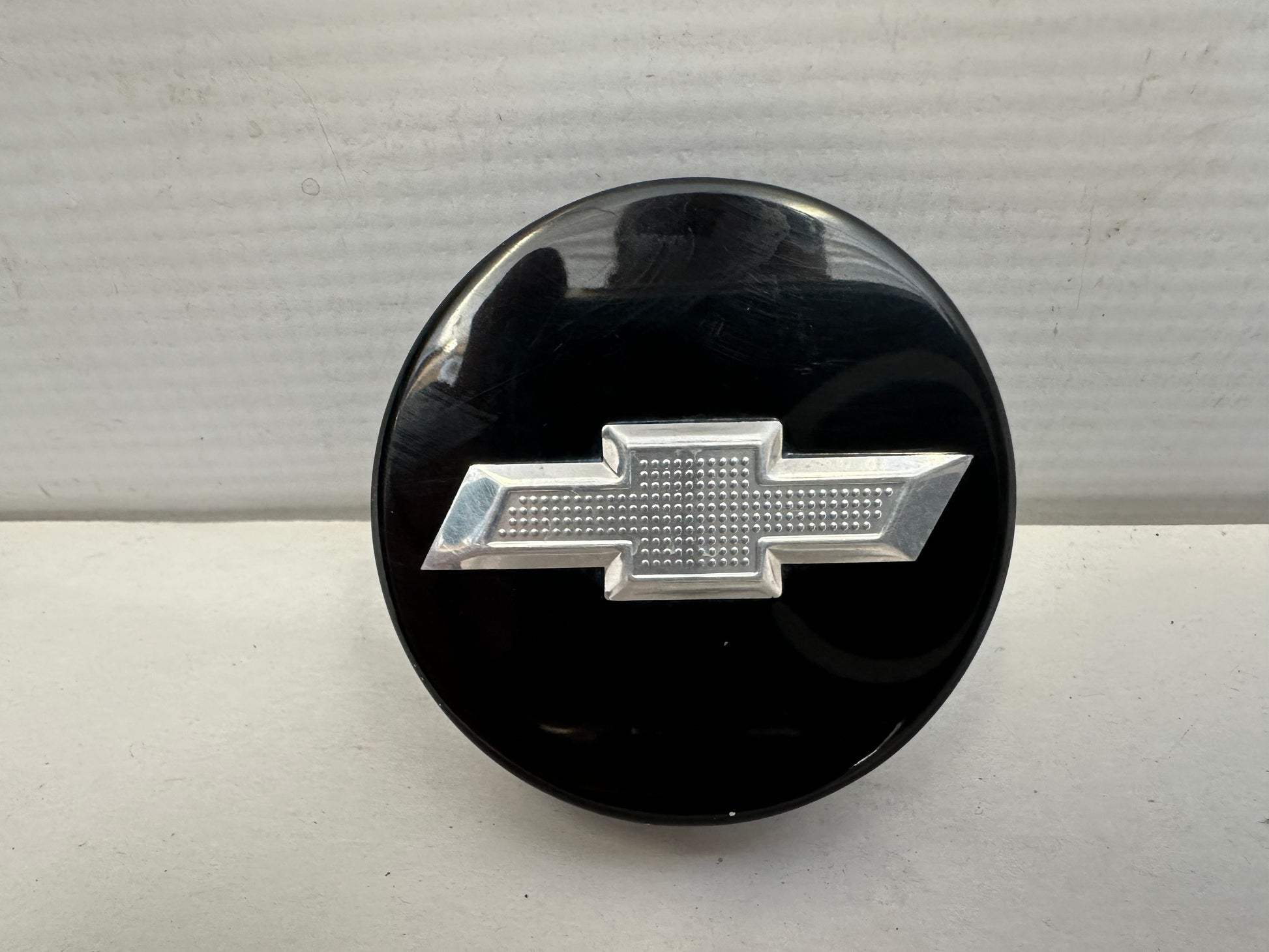 2015 Chevy Camaro SS 1LE Wheel Center Cap OEM - Day's Parts Yard