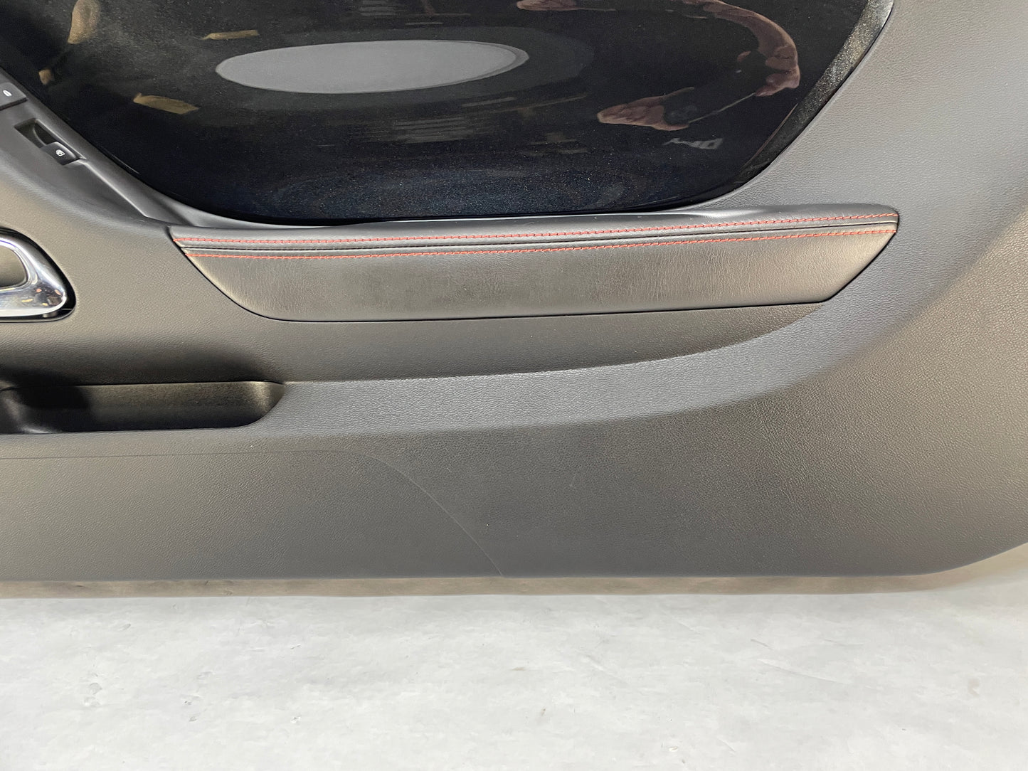 2013 Chevy Camaro ZL1 RH Passenger Carbon Flash Front Interior Door Panel Trim OEM - Day's Parts Yard
