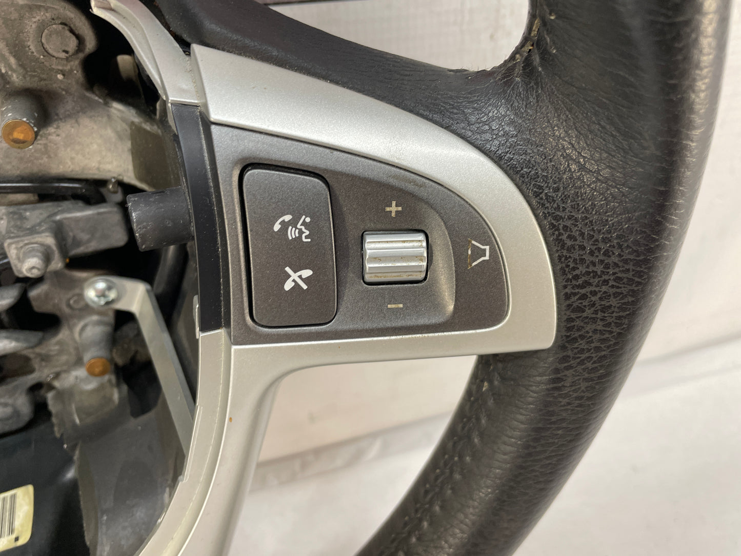 2009 Pontiac G8 GT Steering Wheel OEM