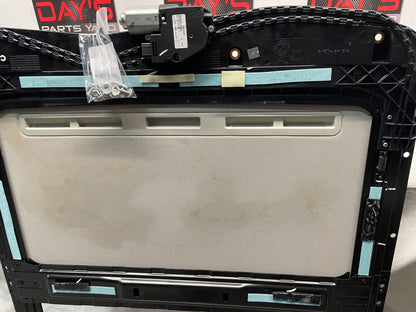 2016 Chevy SS Sedan Complete Sunroof Sun Moon Roof Assembly OEM - Day's Parts Yard