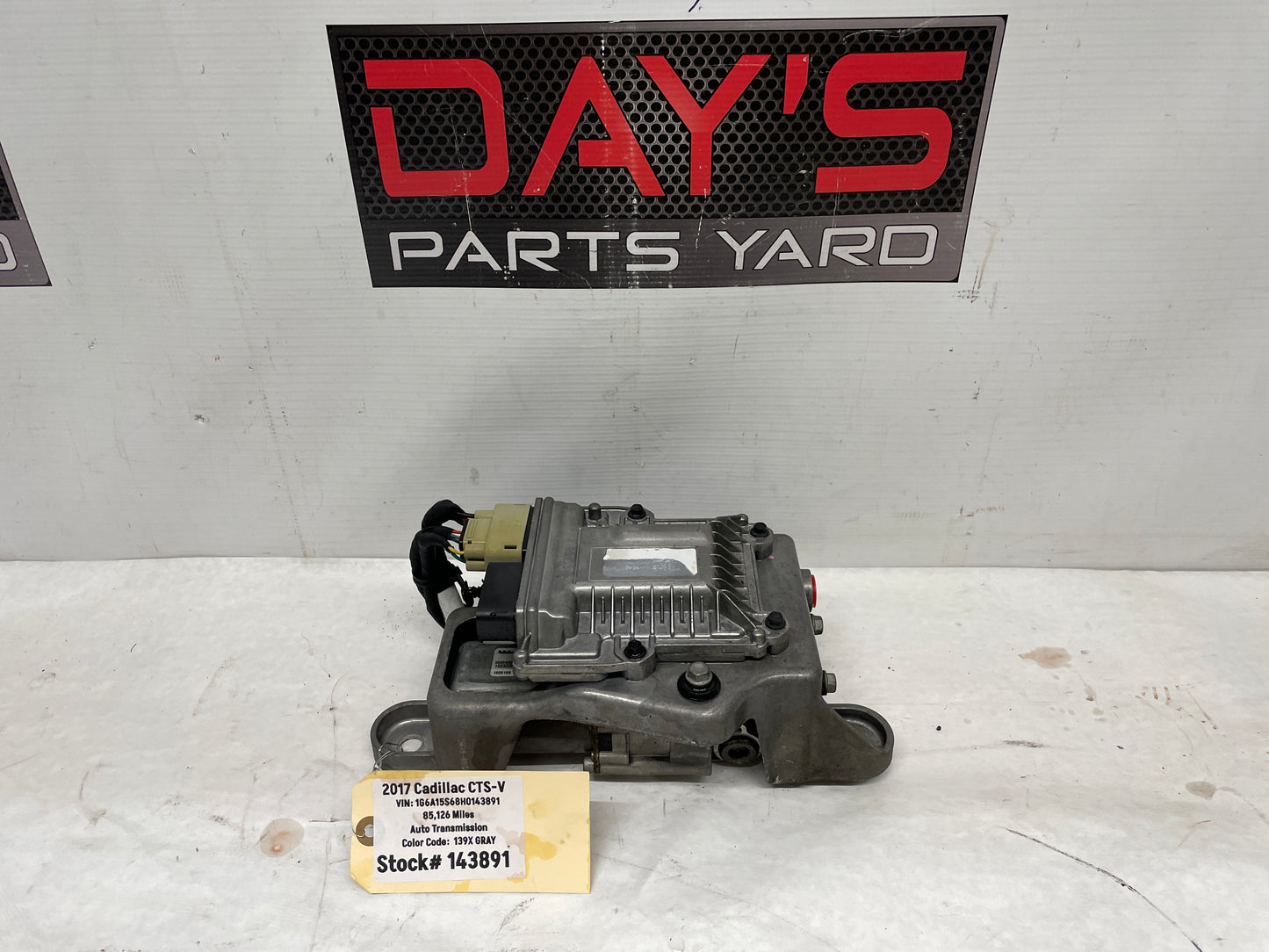 2017 Cadillac CTS-V Rear Differential Pump Actuator Module OEM - Day's Parts Yard