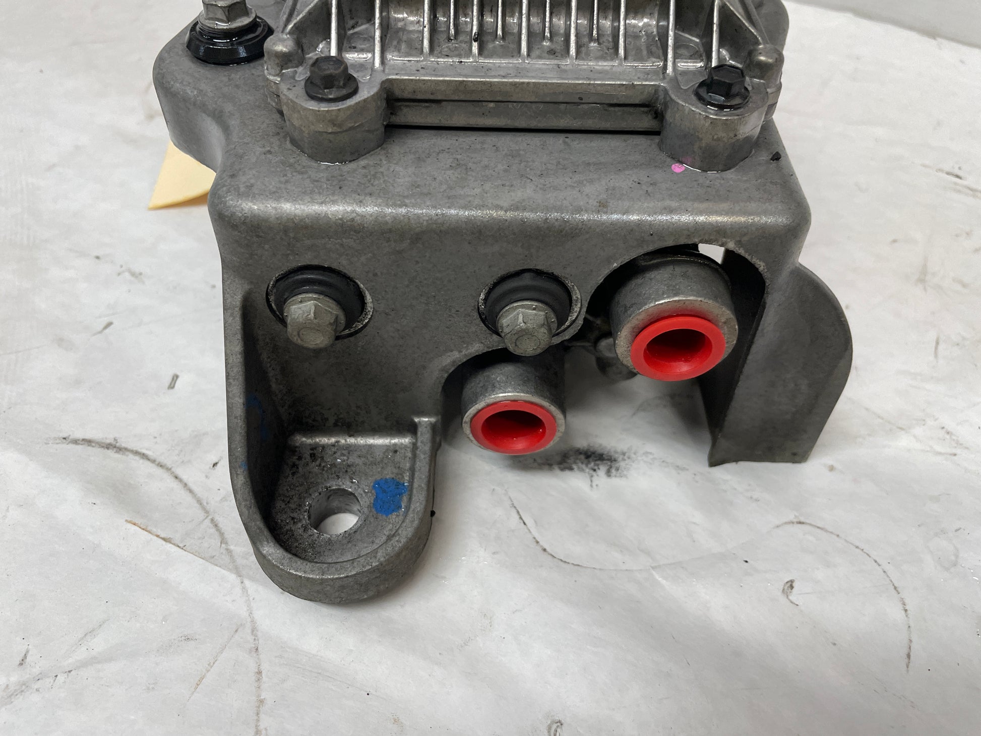 2017 Cadillac CTS-V Rear Differential Pump Actuator Module OEM - Day's Parts Yard