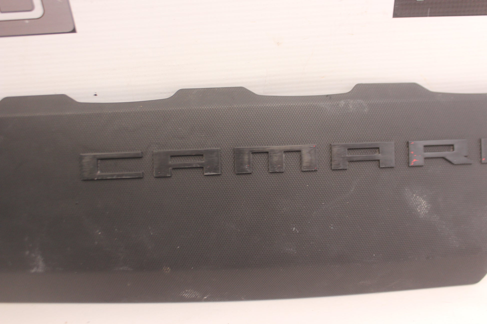 2017 Chevy Camaro SS RH & LH Engine Motor Cover OEM - Day's Parts Yard