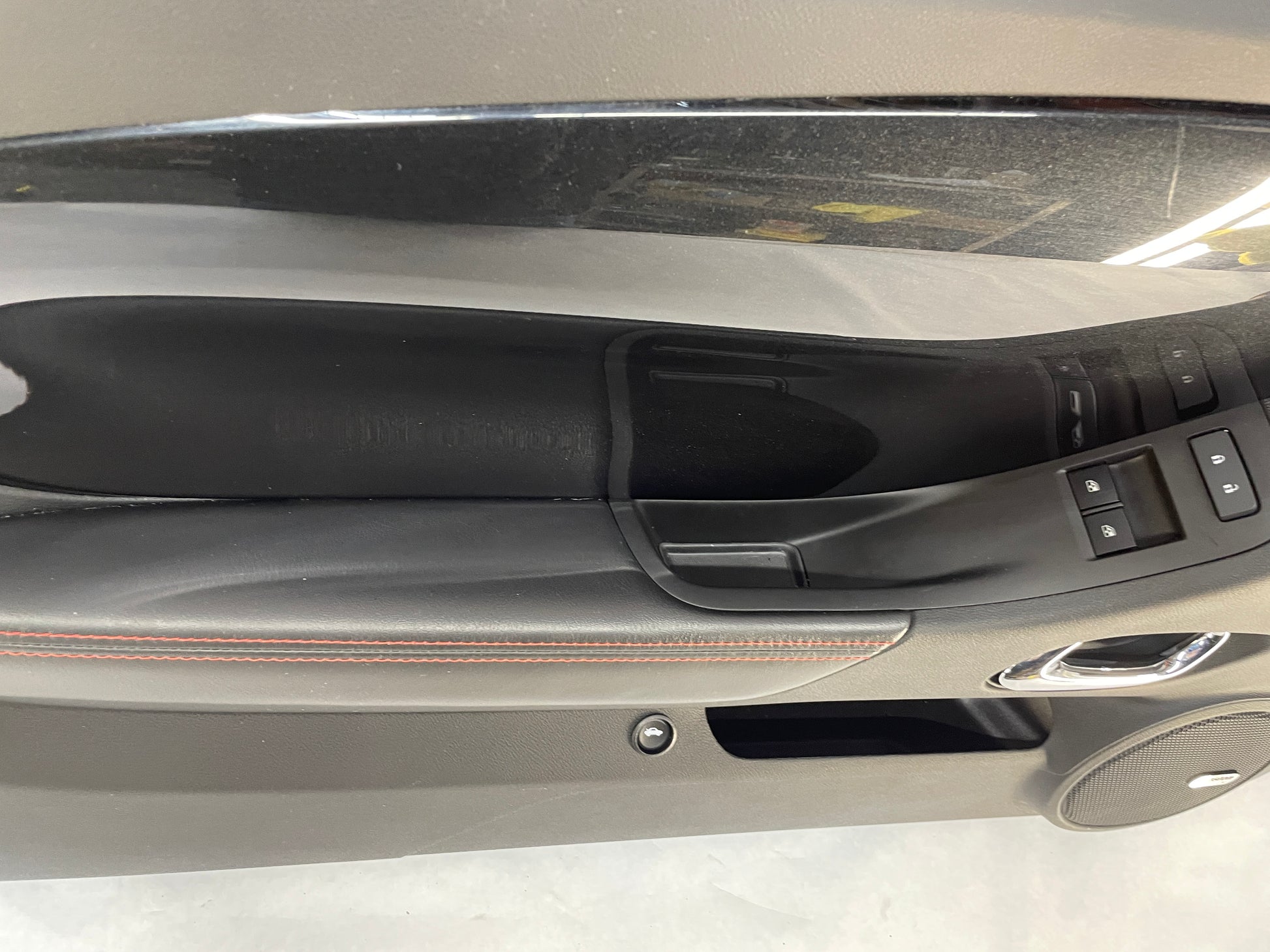 2013 Chevy Camaro ZL1 LH Driver Carbon Flash Front Interior Door Panel Trim OEM - Day's Parts Yard