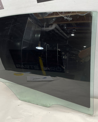 2009 Pontiac G8 GT Rear RH Passenger Door Window Glass OEM